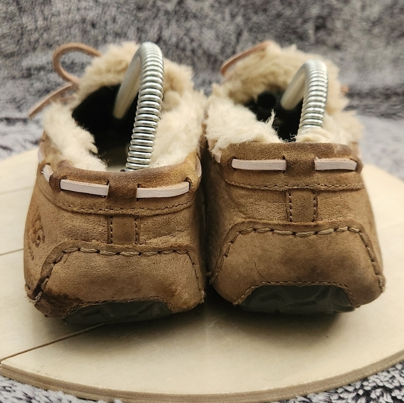 UGG Dakota Women's Slipper Chestnut Brown Leather Tie Size 7 - Picture 7 of 9